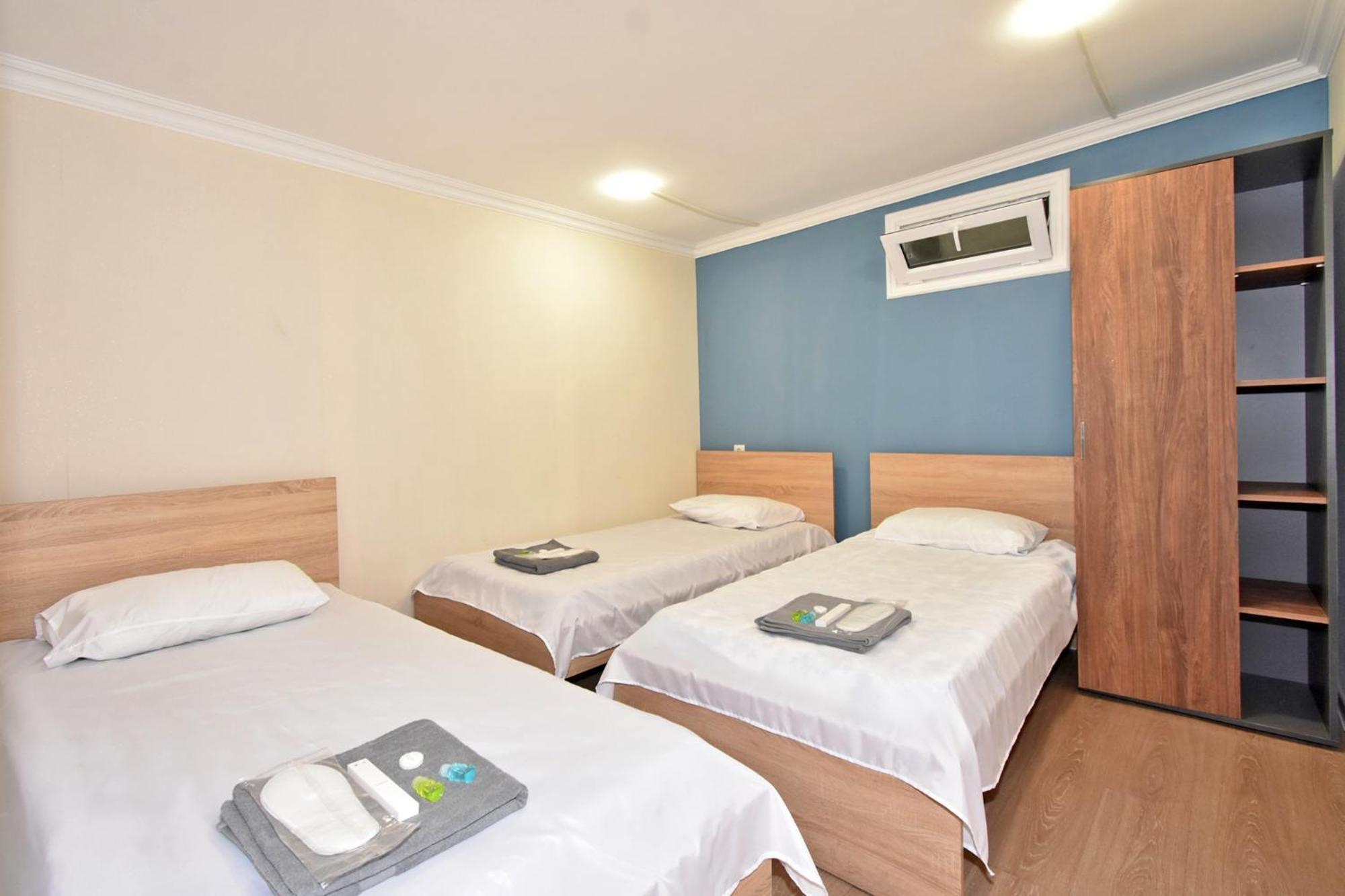 Aaaa Hotel Erevan Exterior foto